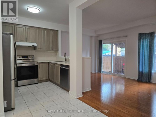 88 DAIRY DRIVE , Toronto, Ontario M1L 0E9 3