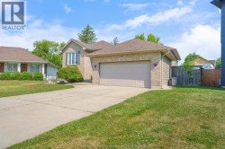 415 SILVER SANDS LANE St Clair, ON N0N 1G0