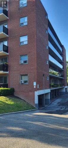 26 - 2373 KING STREET E , Hamilton, Ontario L8K 1X9 3