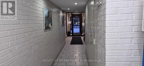 26 - 2373 KING STREET E , Hamilton, Ontario L8K 1X9 5