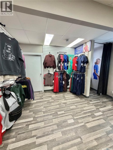 141 Central Avenue N, Swift Current, SK 