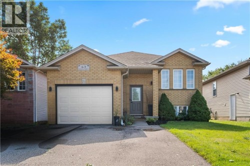 63 DONEGAL Drive  Brantford, ON N3T 6L2