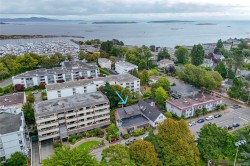 1161 Newport Ave Oak Bay, BC V8S 5E6