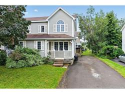 264 Glencairn Moncton, NB E1G 3W1