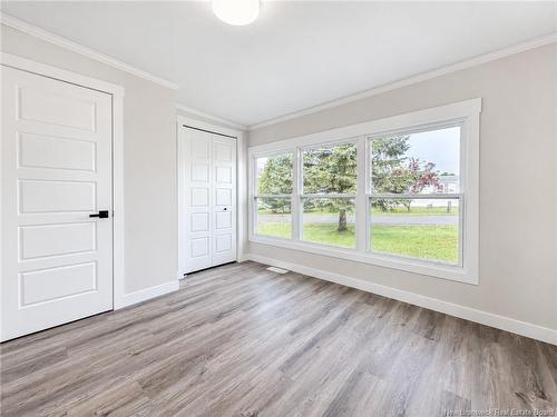 14 Elmdale Cres, Fredericton, NB 