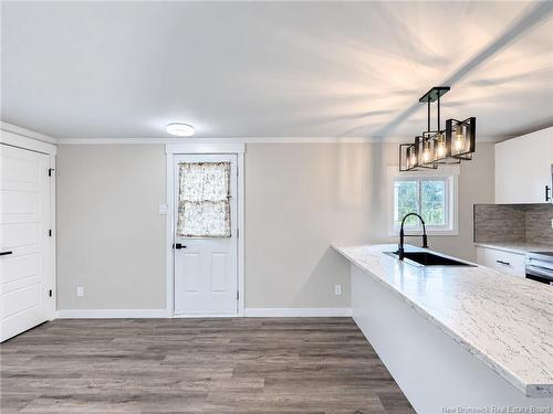 14 Elmdale Cres, Fredericton, NB 