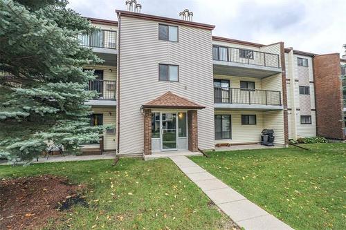 303-7 Burland AVE  Winnipeg, MB R2N 2E4