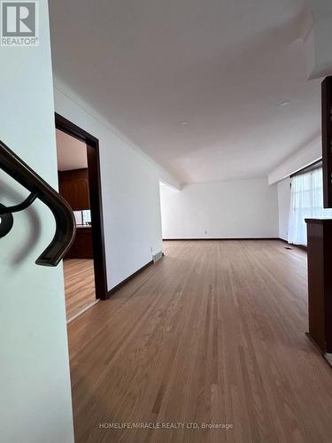 6511 DORCHESTER ROAD , Niagara Falls, Ontario L2G 5T6 4