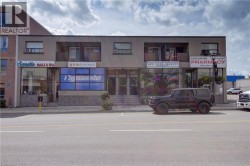 492 KERR Street Oakville, ON L6K 3C5