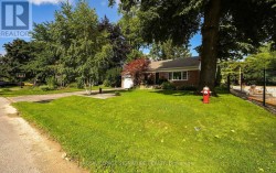 903 JOHNATHAN DRIVE  Mississauga, ON L4Y 1J7