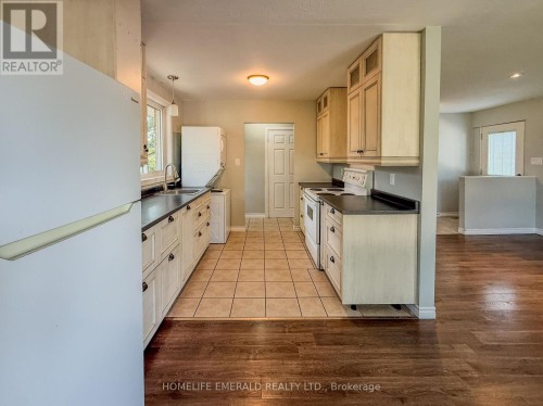 131 Cundles Road E, Barrie, ON 