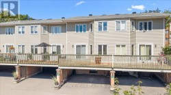 1137 CHIMNEY HILL WAY Ottawa, ON K1J 8Z7