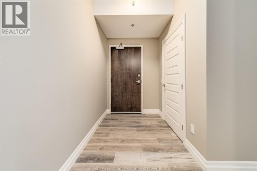 955 OUELLETTE AVENUE Unit# 405 , Windsor, Ontario N9A 4J5 5