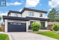21 ALLENWOOD CRESCENT  Toronto, ON M2J 2R1