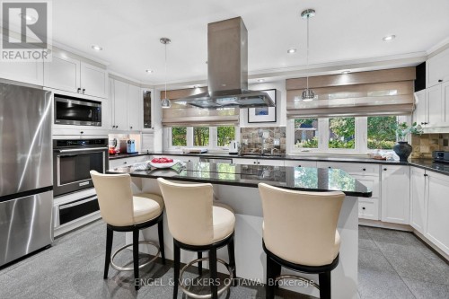 1907 Fairmeadow Crescent, Ottawa, ON 