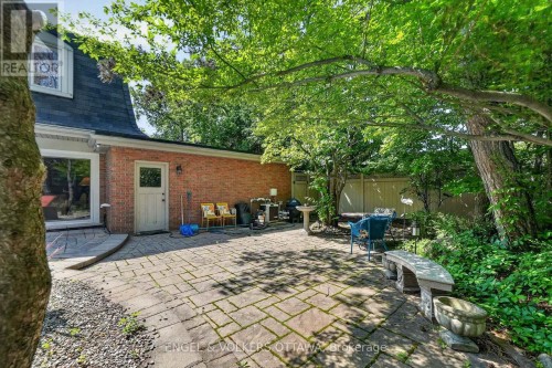 1907 Fairmeadow Crescent, Ottawa, ON 