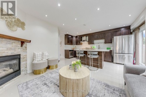 925 Cardington Street, Mississauga, ON 
