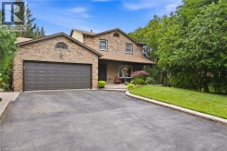 132 HAMPTON HEATH Road Burlington, ON L7L 4N9