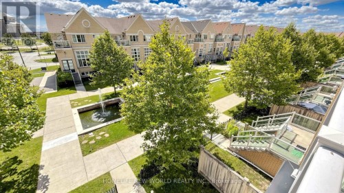 16 VICTOR HERBERT WAY  Markham, ON L6C 0N6