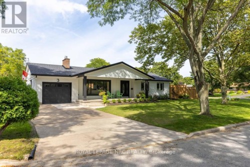 3 GLENAYR PLACE  St. Catharines (Glendale/Glenridge), ON L2T 2A2