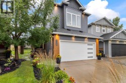 126 Chapman Close SE  Calgary, AB T2X 3V7