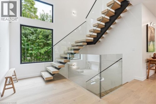 114 Reding Road, Ancaster, ON 