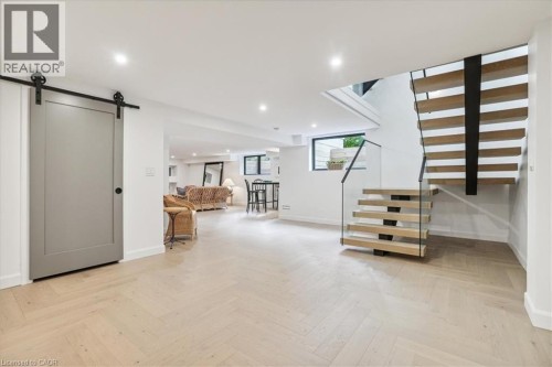 114 Reding Road, Ancaster, ON 