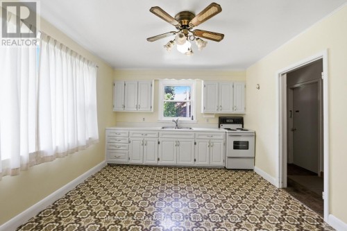 522 Enfield Road, Burlington, ON 