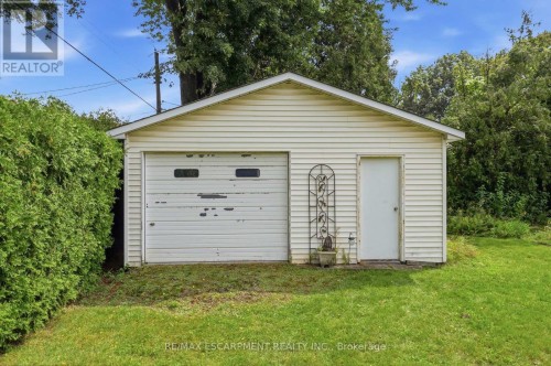522 Enfield Road, Burlington, ON 