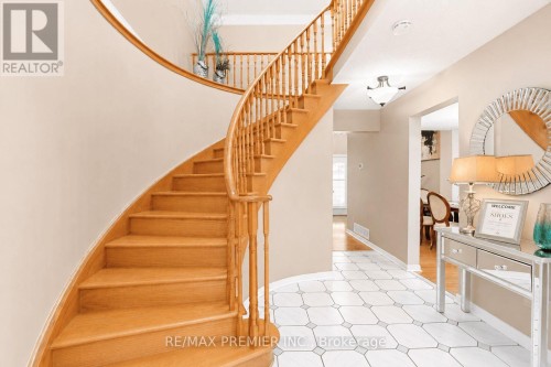 55 Deerpark Crescent, Brampton, ON 