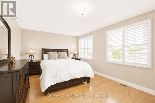 55 Deerpark Crescent, Brampton, ON 