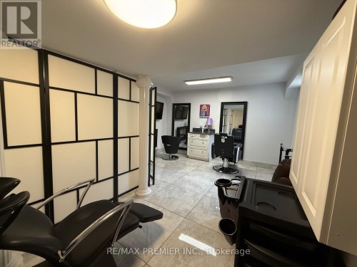 55 Deerpark Crescent, Brampton, ON 