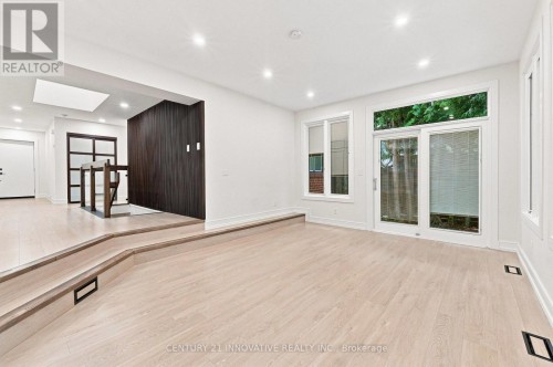 2068 Stewart Crescent, Mississauga, ON 