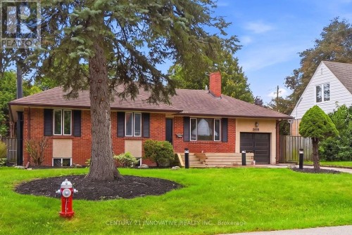 2068 Stewart Crescent, Mississauga, ON 