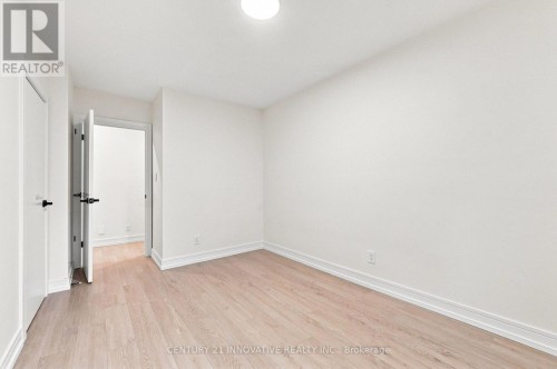 2068 Stewart Crescent, Mississauga, ON 