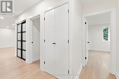 2068 Stewart Crescent, Mississauga, ON 
