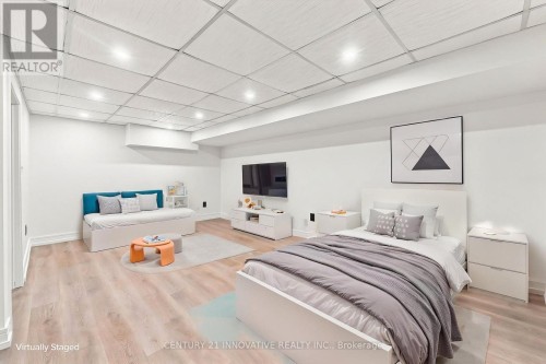2068 Stewart Crescent, Mississauga, ON 