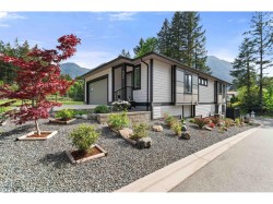 13 21196 KETTLE VALLEY ROAD|Kawkawa Lake  Hope, BC V0X 1L1