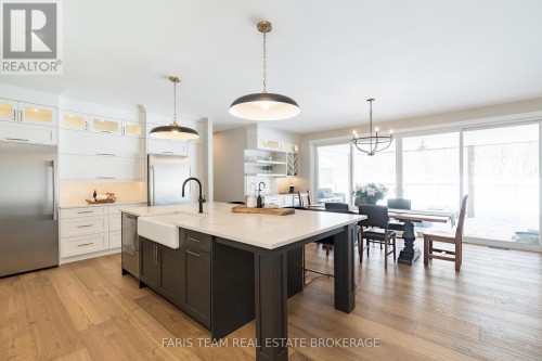 1555 Baseline Road S, Tiny, ON 