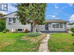 471 Cadder Avenue Kelowna, BC V1Y 5N2