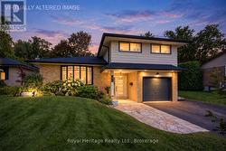 396 JANE AVENUE Oshawa (Northglen), ON L1J 3L4