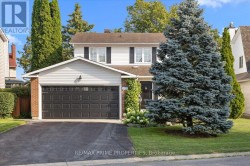 1020 DRIFTWOOD CRESCENT  Ottawa, ON K1C 2P1