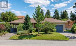 811 IROQUOIS ROAD  Ottawa, ON K2A 3N3