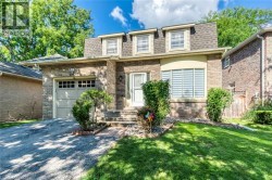 3065 SILVERTHORN Drive Oakville, ON L6L 5N5