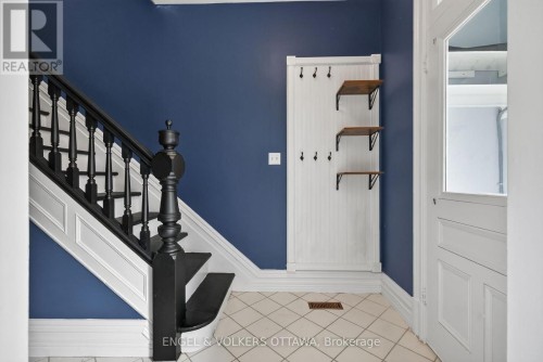 75 Eccles Street, Ottawa, ON 