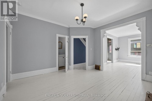 75 Eccles Street, Ottawa, ON 