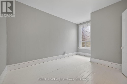 75 Eccles Street, Ottawa, ON 