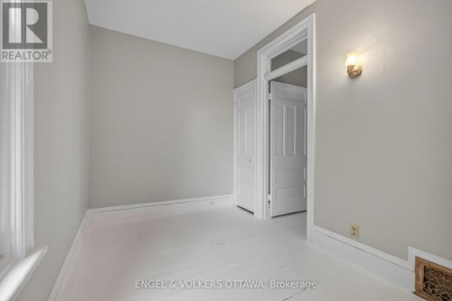 75 Eccles Street, Ottawa, ON 