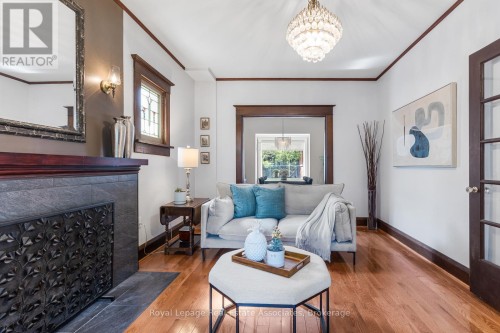 1807 Balsam Avenue, Mississauga, ON 