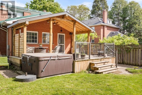 1807 Balsam Avenue, Mississauga, ON 
